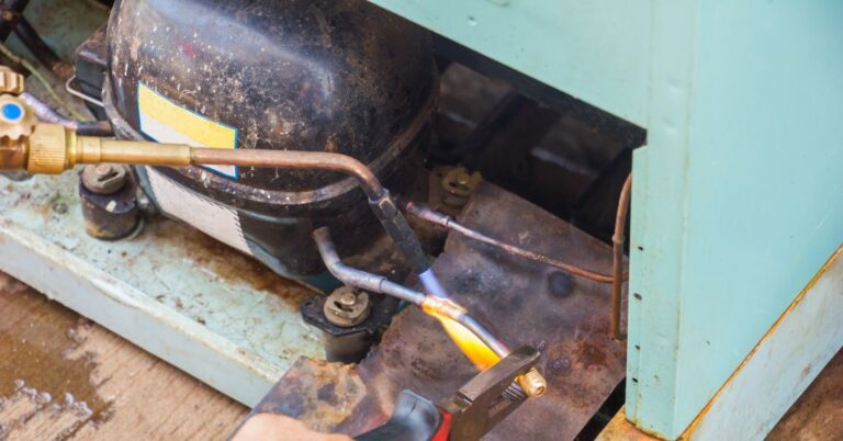 Técnico de Geladeira | Conserto em Divinópolis Manutenção de motor