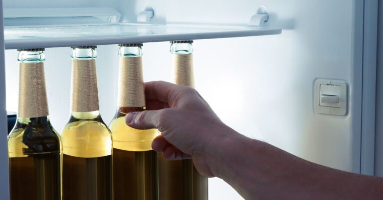 Conserto de Cervejeira em Divinópolis | Assistência Perto de Mim Cervejeira não gela