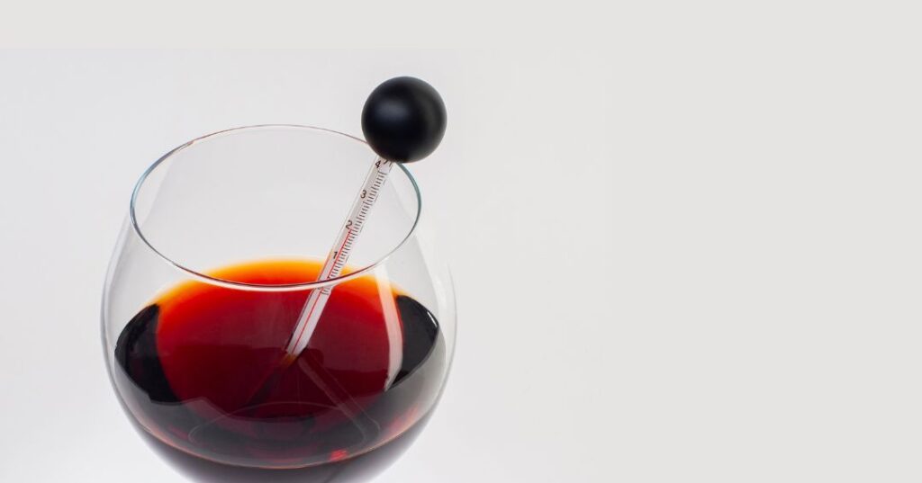Conserto de Adega Climatizada em Divinópolis | Assistência Perto de Mim Temperatura inadequada para vinhos